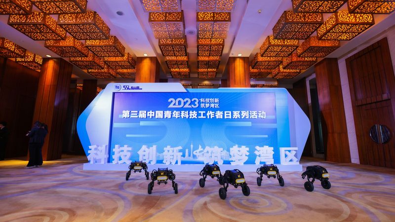 数据治理与安全合规：企业数据安全的双重防线